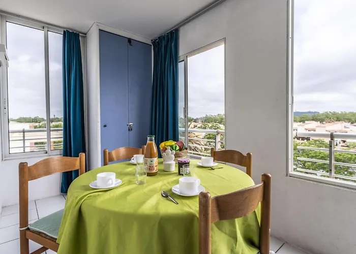 La Palme D'or-20 By Interhome